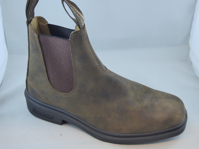 blundstone chisel toe 1306