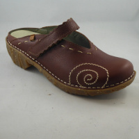 El Naturalista NG96WOO Yggdrasil Clog