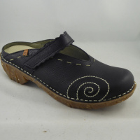 El Naturalista NG96BLK Yggdrasil Clog