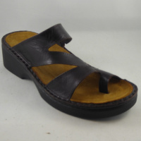 Naot 67830-301 Monterey Thong