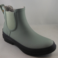 Bogs 72703-33 Amanda Plush II Chelsea