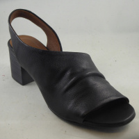 Bueno RYDERBLK Ryder Sandal