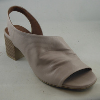 Bueno RYSDERGRE Ryder Sandal