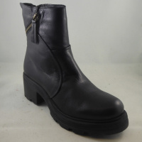 Bueno HAYESBLK Hayes Mid