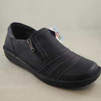 Volks Walker P115 Zoe Zip Slipon
