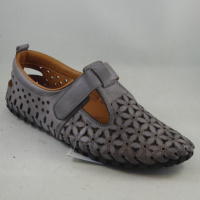 Volks Walker 1157-Q102 Perf Mary Jane