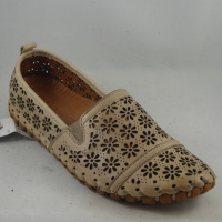 Volks Walker 6378-Q128 Perf Slipon